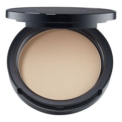 Double Wear Stay-in-Place Matte Powder Veil