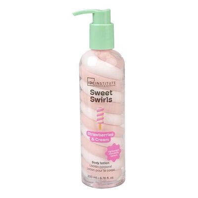 Sweet Swirls Strawberries & Cream