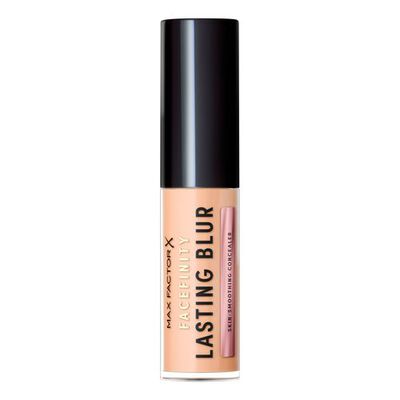 Facefinity Lasting Blur Concealer