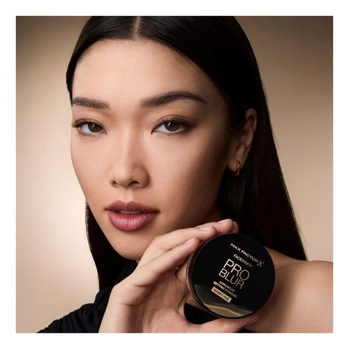 Face Finity Pro Blur Longwear