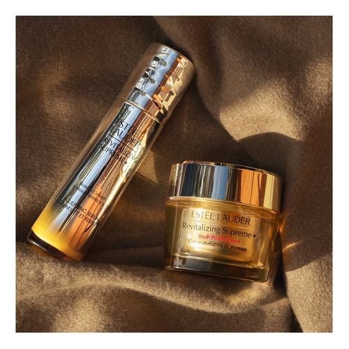 Revitalizing Supreme+ Sculpting Face