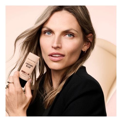 Facefinity Lasting Blur Foundation