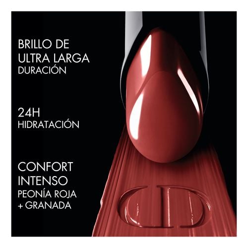 Rouge Dior On Stage