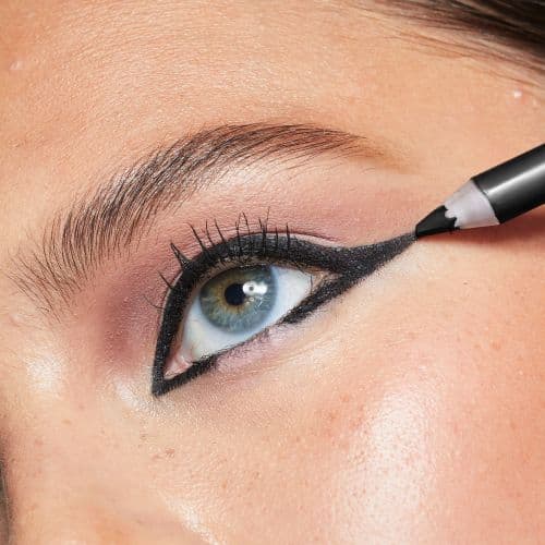 Tattoo Liner Colección Claudia Salas