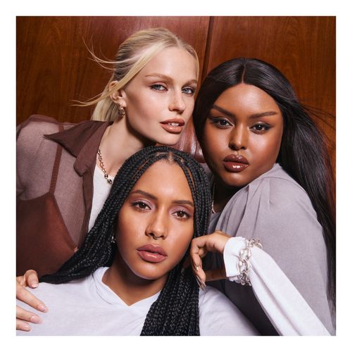 Lasting Finish Lip Liner