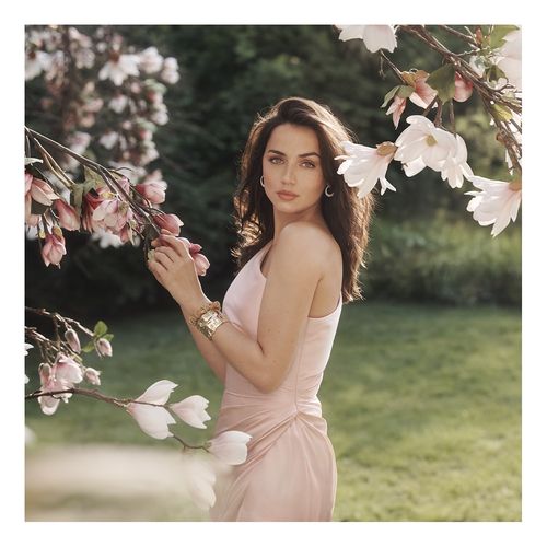 Beautiful Magnolia Fleur