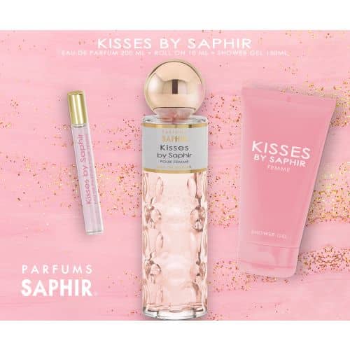 Woman Kisses Estuche
