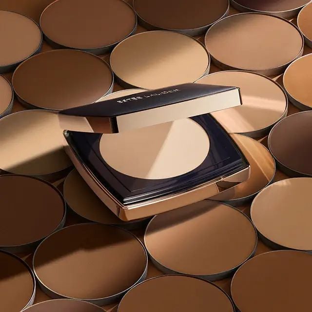 Double Wear Stay In Place Matte Powder