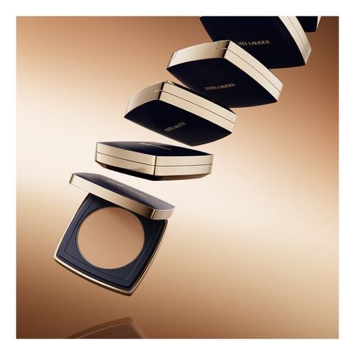 Double Wear Stay in Place Matte Powder