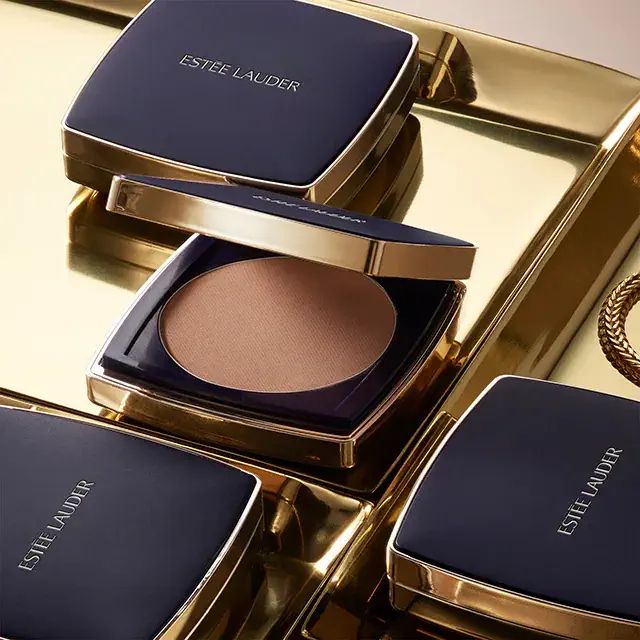 Double Wear Stay In Place Matte Powder