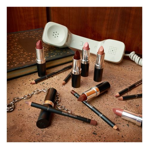 Lasting Finish Lipstick