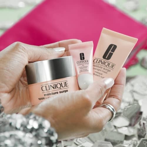 Moisture Surge 100 Horas Neceser Estuche