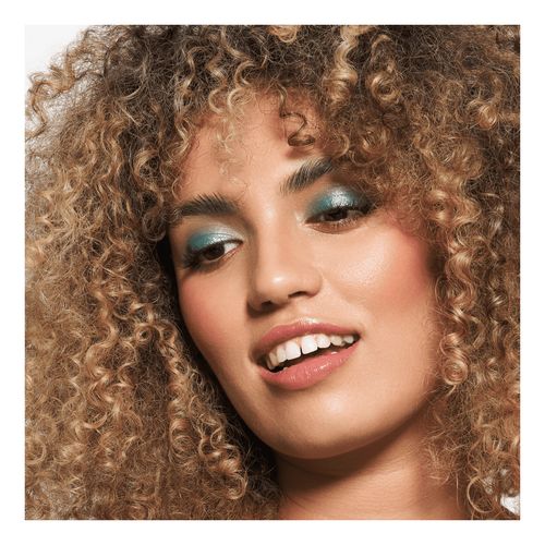 Lip Lacquer Shine Bomb